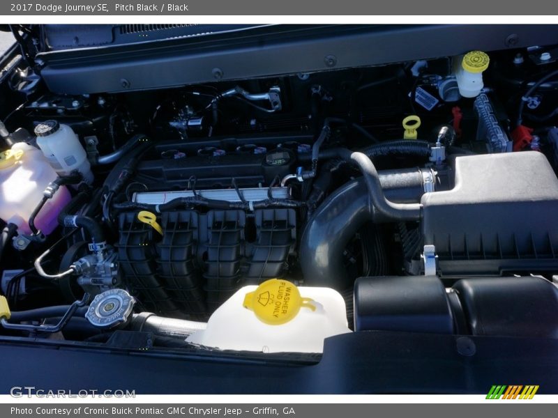 Pitch Black / Black 2017 Dodge Journey SE