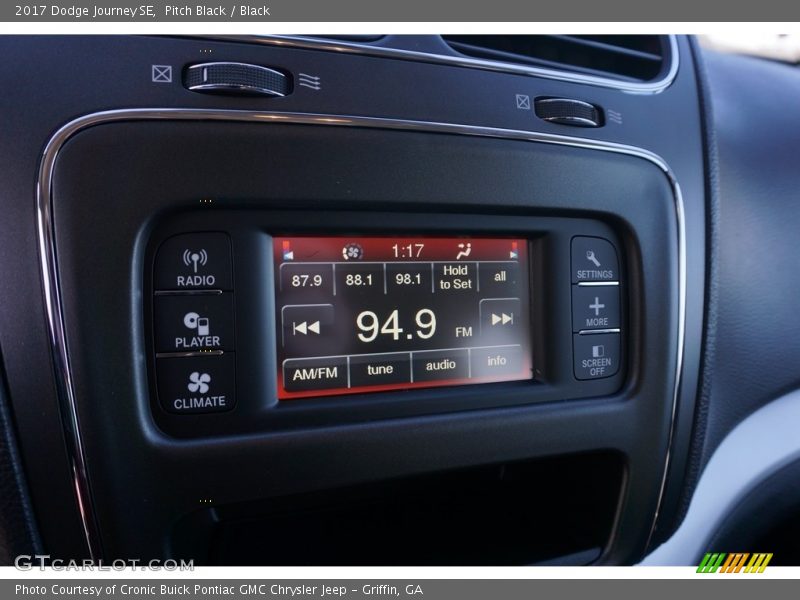 Pitch Black / Black 2017 Dodge Journey SE