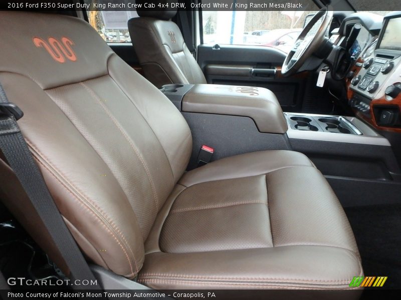 Oxford White / King Ranch Mesa/Black 2016 Ford F350 Super Duty  King Ranch Crew Cab 4x4 DRW
