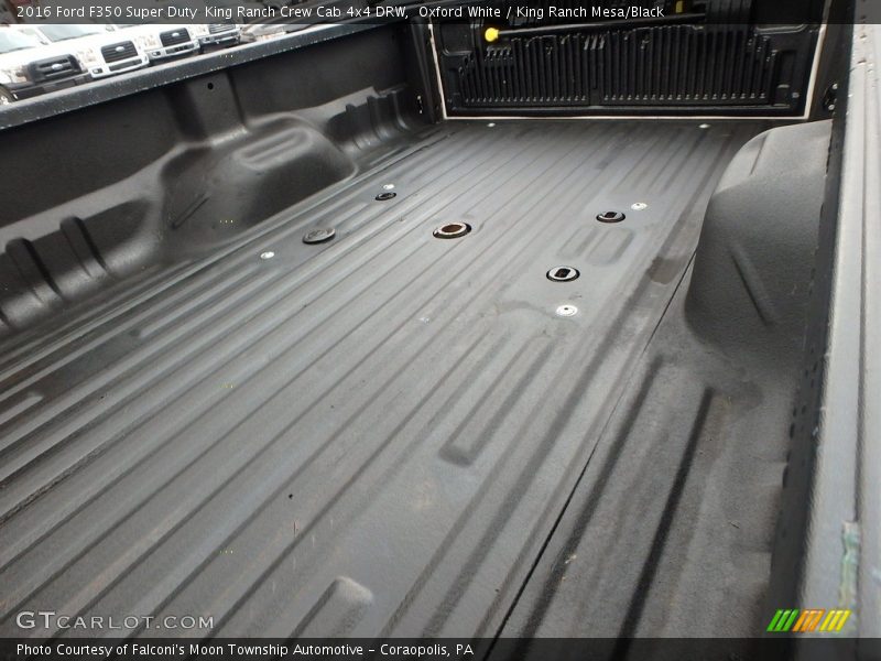 Oxford White / King Ranch Mesa/Black 2016 Ford F350 Super Duty  King Ranch Crew Cab 4x4 DRW
