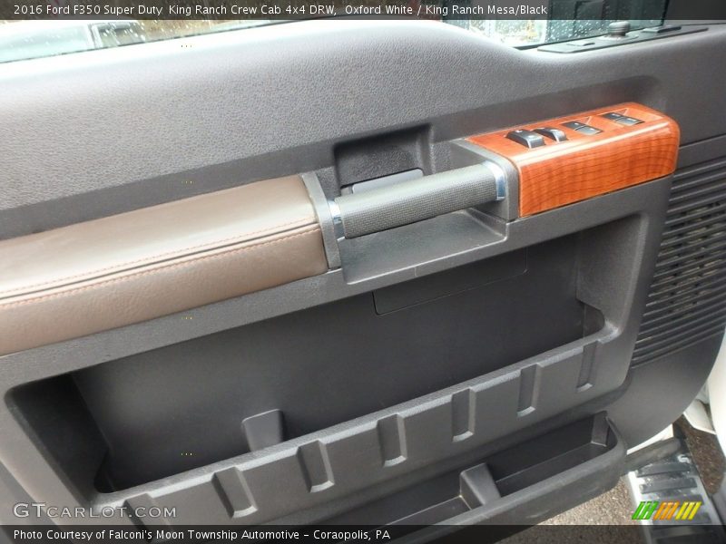 Oxford White / King Ranch Mesa/Black 2016 Ford F350 Super Duty  King Ranch Crew Cab 4x4 DRW
