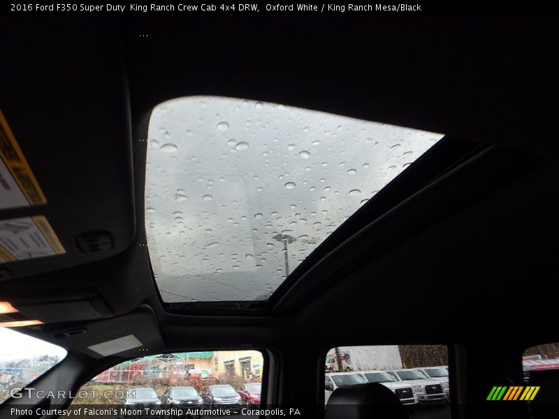 Oxford White / King Ranch Mesa/Black 2016 Ford F350 Super Duty  King Ranch Crew Cab 4x4 DRW