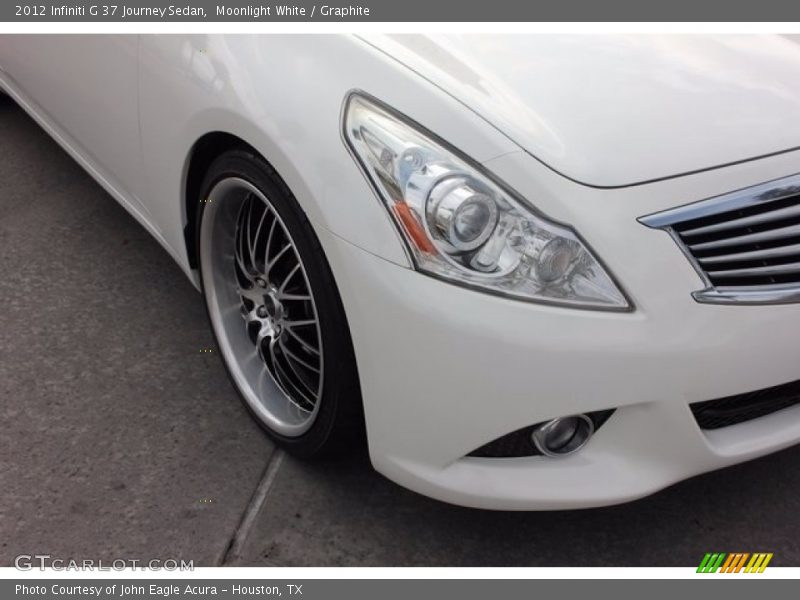 Moonlight White / Graphite 2012 Infiniti G 37 Journey Sedan