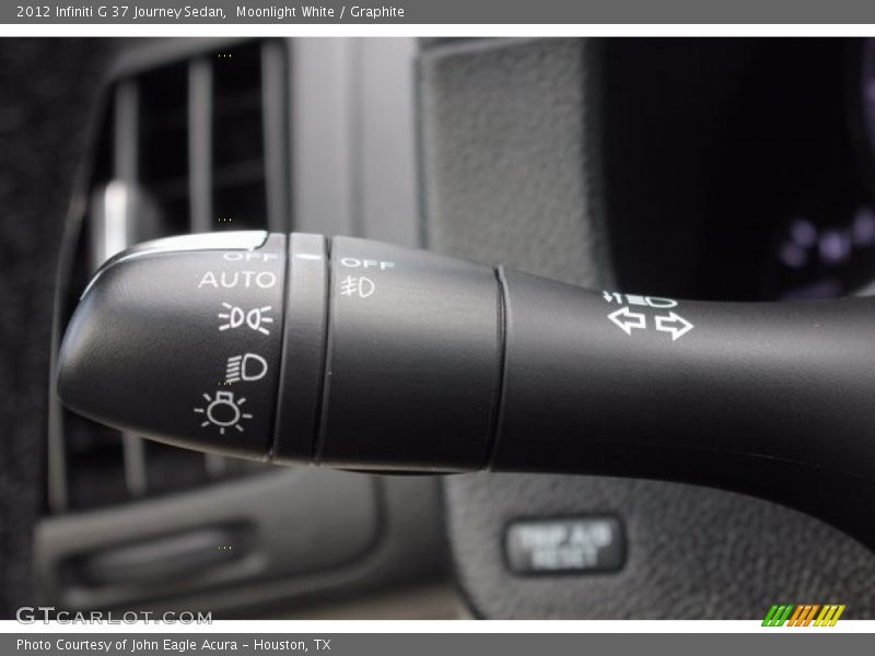 Moonlight White / Graphite 2012 Infiniti G 37 Journey Sedan
