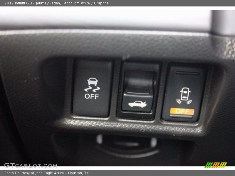 Moonlight White / Graphite 2012 Infiniti G 37 Journey Sedan