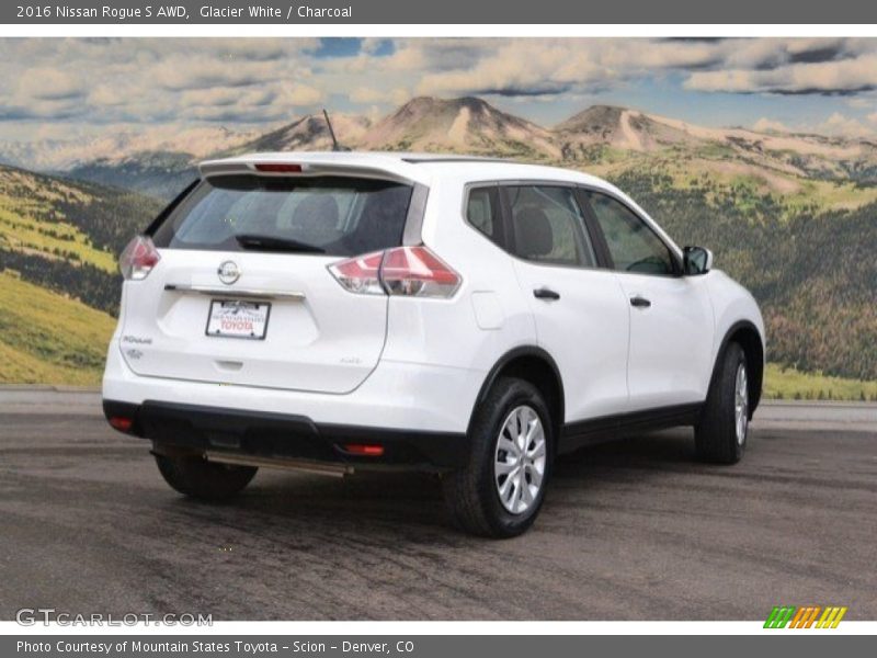 Glacier White / Charcoal 2016 Nissan Rogue S AWD