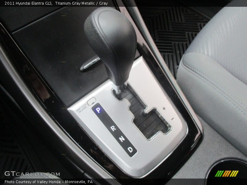 Titanium Gray Metallic / Gray 2011 Hyundai Elantra GLS