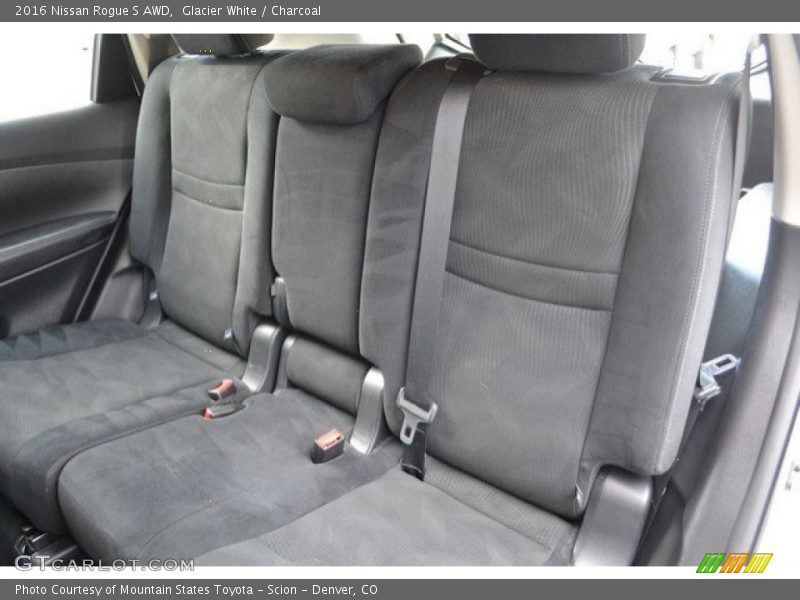 Glacier White / Charcoal 2016 Nissan Rogue S AWD