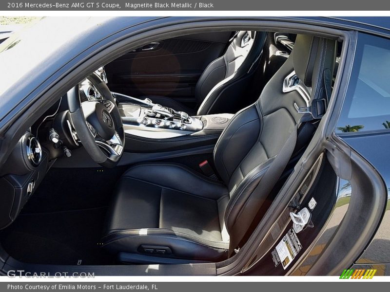 Front Seat of 2016 AMG GT S Coupe