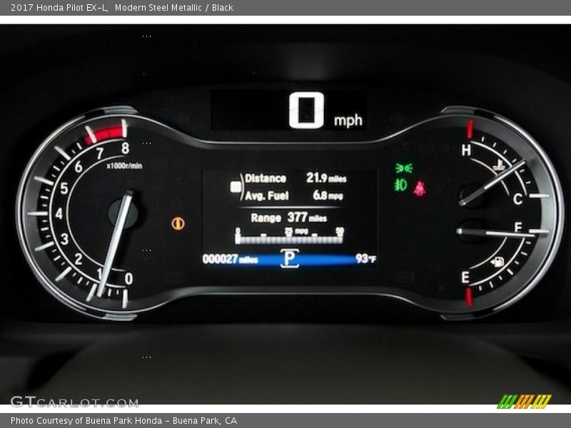 Modern Steel Metallic / Black 2017 Honda Pilot EX-L
