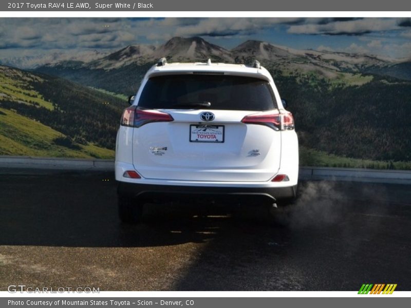 Super White / Black 2017 Toyota RAV4 LE AWD