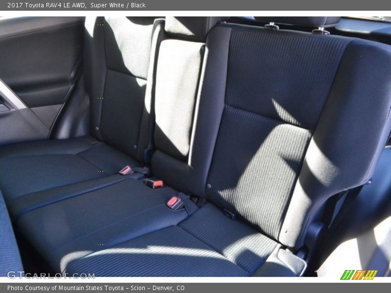Super White / Black 2017 Toyota RAV4 LE AWD
