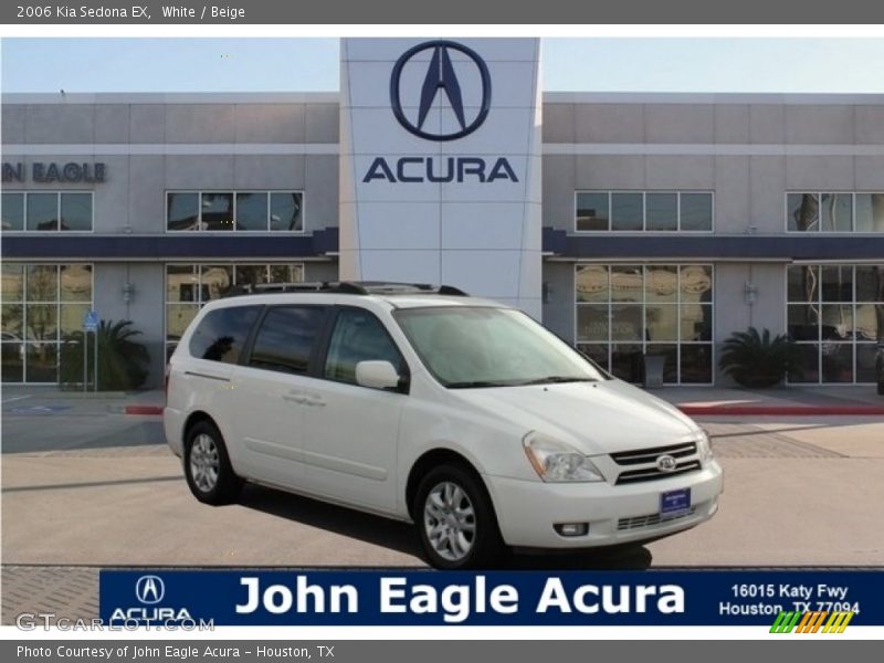 White / Beige 2006 Kia Sedona EX