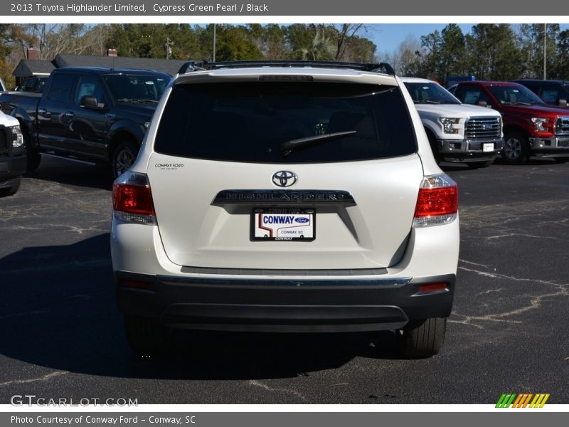 Cypress Green Pearl / Black 2013 Toyota Highlander Limited