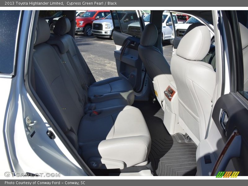 Cypress Green Pearl / Black 2013 Toyota Highlander Limited