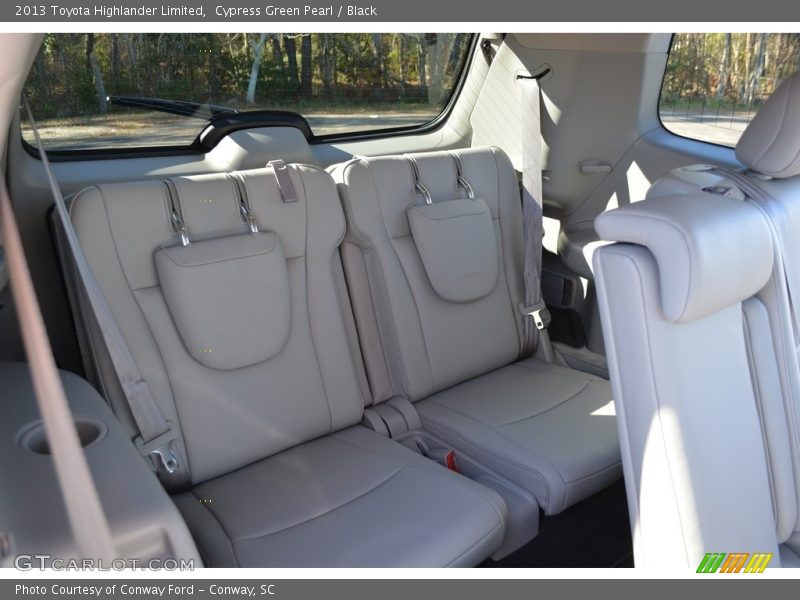 Cypress Green Pearl / Black 2013 Toyota Highlander Limited