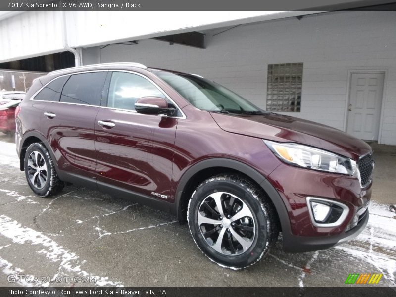 Front 3/4 View of 2017 Sorento EX V6 AWD