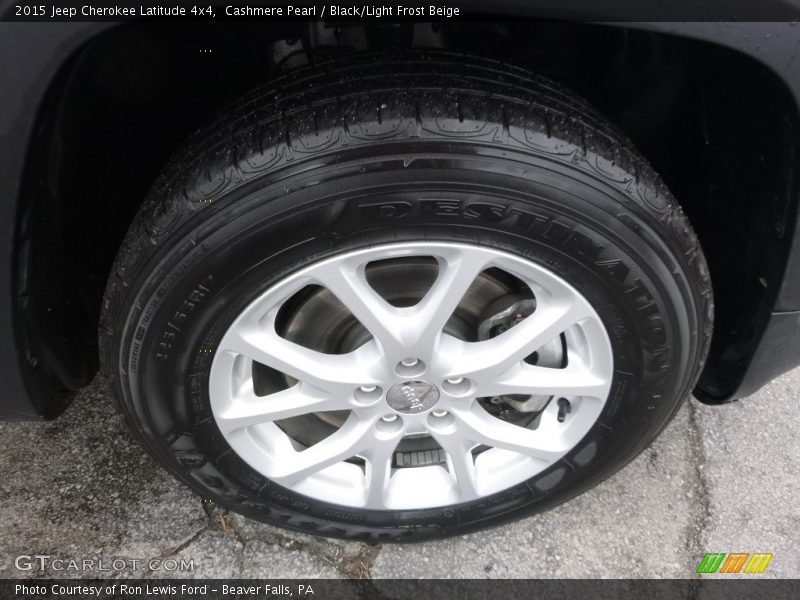 Cashmere Pearl / Black/Light Frost Beige 2015 Jeep Cherokee Latitude 4x4
