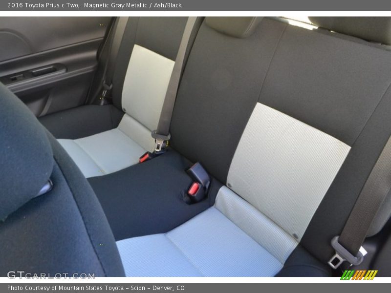 Magnetic Gray Metallic / Ash/Black 2016 Toyota Prius c Two