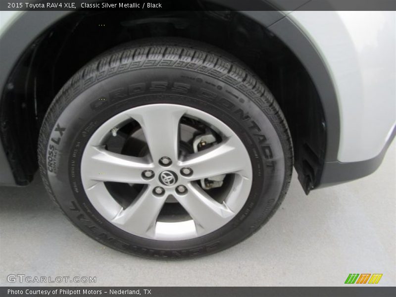 Classic Silver Metallic / Black 2015 Toyota RAV4 XLE