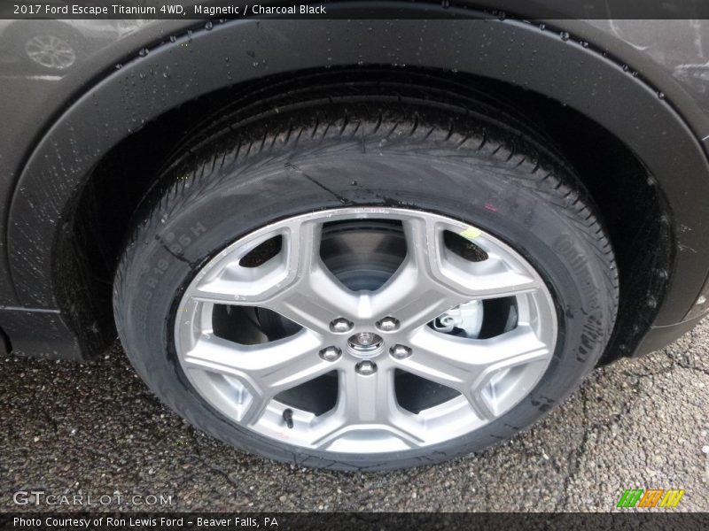 Magnetic / Charcoal Black 2017 Ford Escape Titanium 4WD