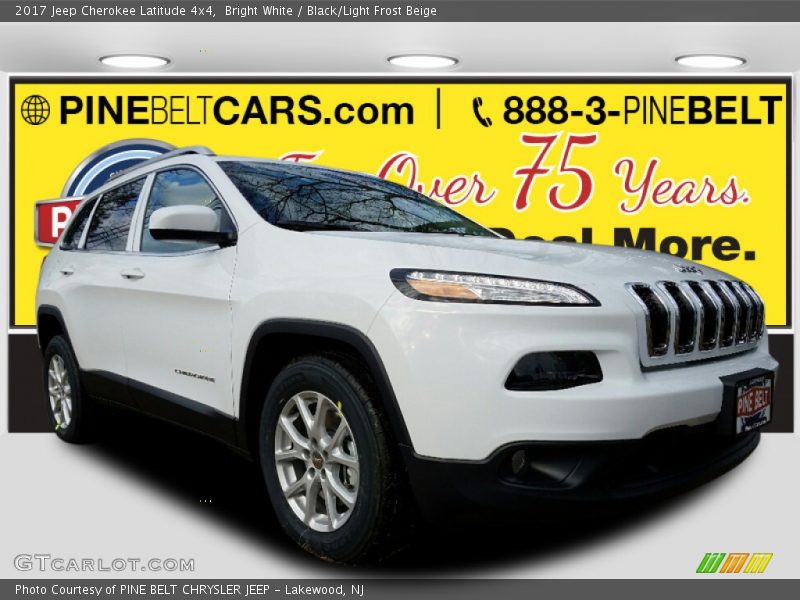 Bright White / Black/Light Frost Beige 2017 Jeep Cherokee Latitude 4x4