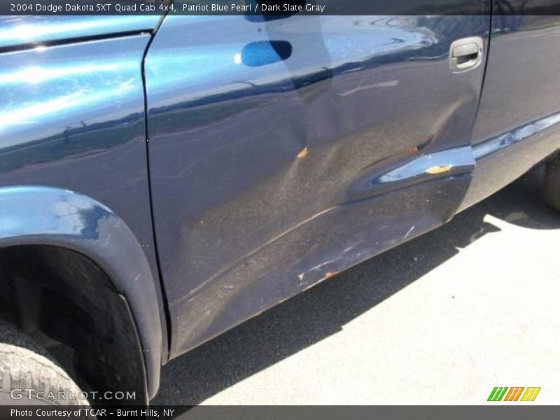 Patriot Blue Pearl / Dark Slate Gray 2004 Dodge Dakota SXT Quad Cab 4x4