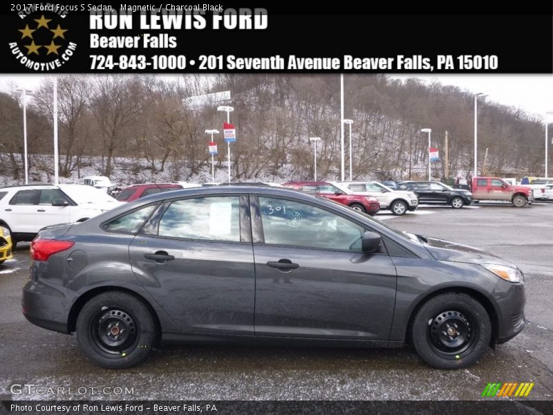 Magnetic / Charcoal Black 2017 Ford Focus S Sedan