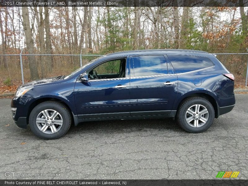 Blue Velvet Metallic / Ebony 2017 Chevrolet Traverse LT AWD