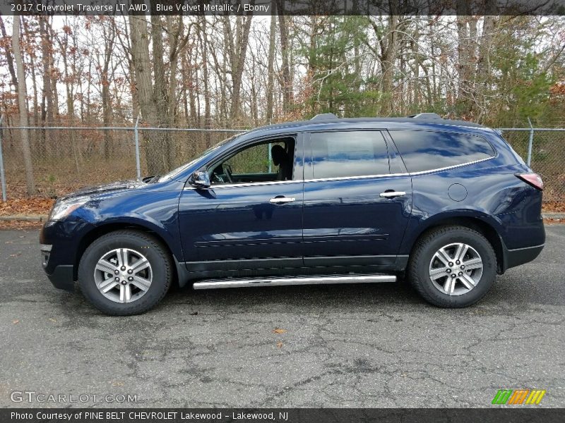 Blue Velvet Metallic / Ebony 2017 Chevrolet Traverse LT AWD
