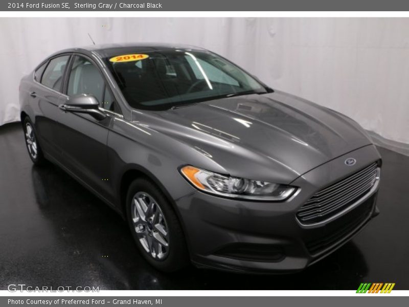 Sterling Gray / Charcoal Black 2014 Ford Fusion SE