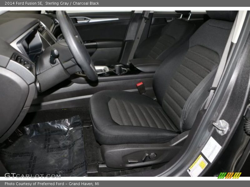 Sterling Gray / Charcoal Black 2014 Ford Fusion SE
