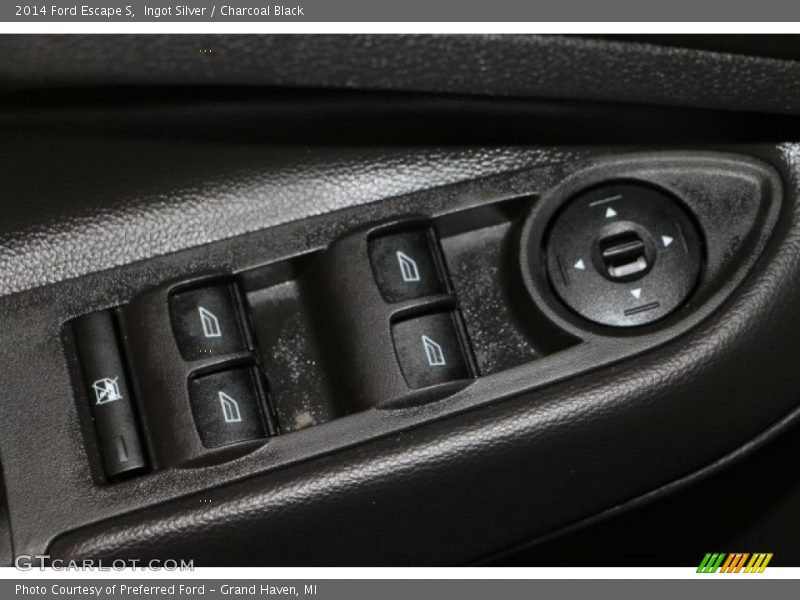 Ingot Silver / Charcoal Black 2014 Ford Escape S