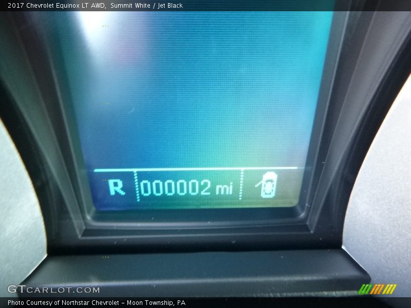 Summit White / Jet Black 2017 Chevrolet Equinox LT AWD