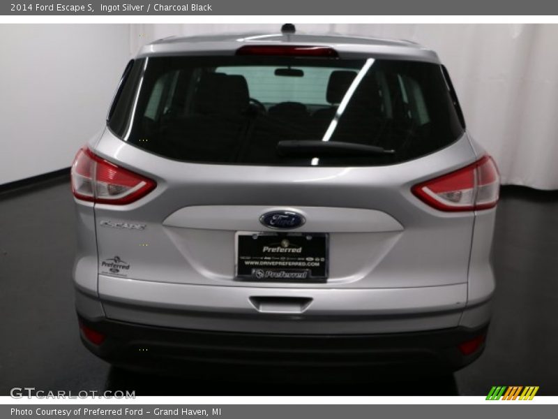Ingot Silver / Charcoal Black 2014 Ford Escape S