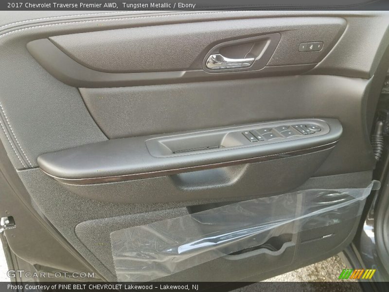 Tungsten Metallic / Ebony 2017 Chevrolet Traverse Premier AWD