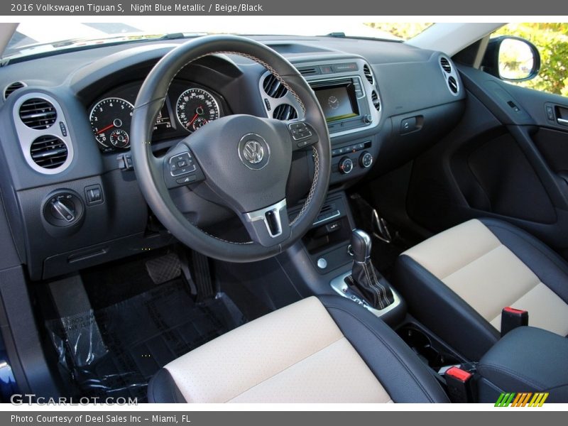  2016 Tiguan S Beige/Black Interior