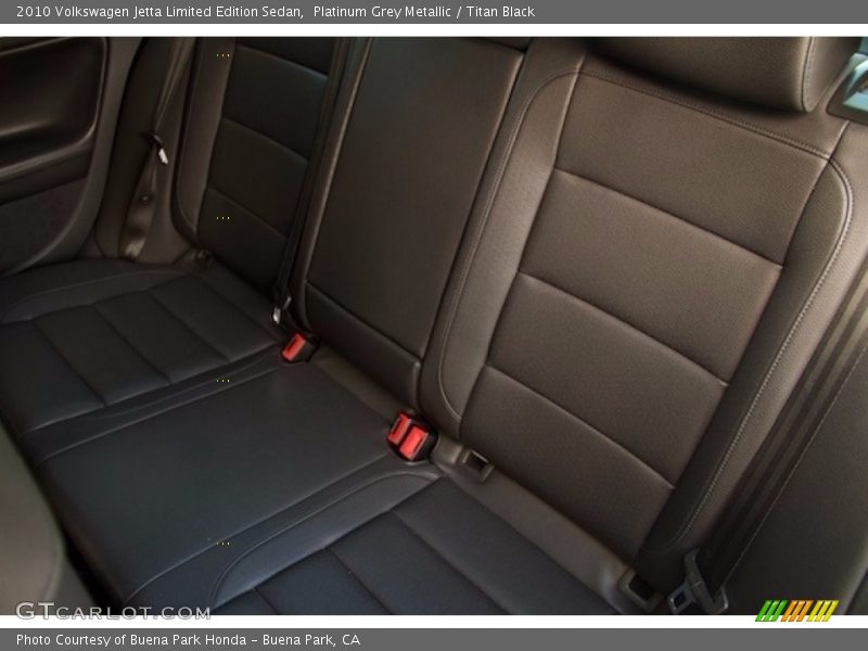 Platinum Grey Metallic / Titan Black 2010 Volkswagen Jetta Limited Edition Sedan