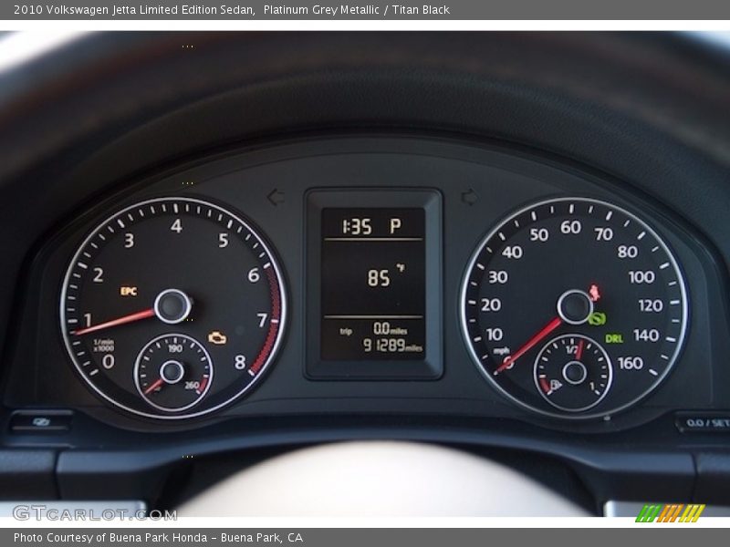 Platinum Grey Metallic / Titan Black 2010 Volkswagen Jetta Limited Edition Sedan