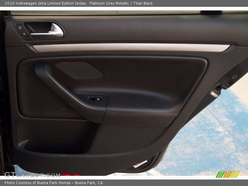 Platinum Grey Metallic / Titan Black 2010 Volkswagen Jetta Limited Edition Sedan