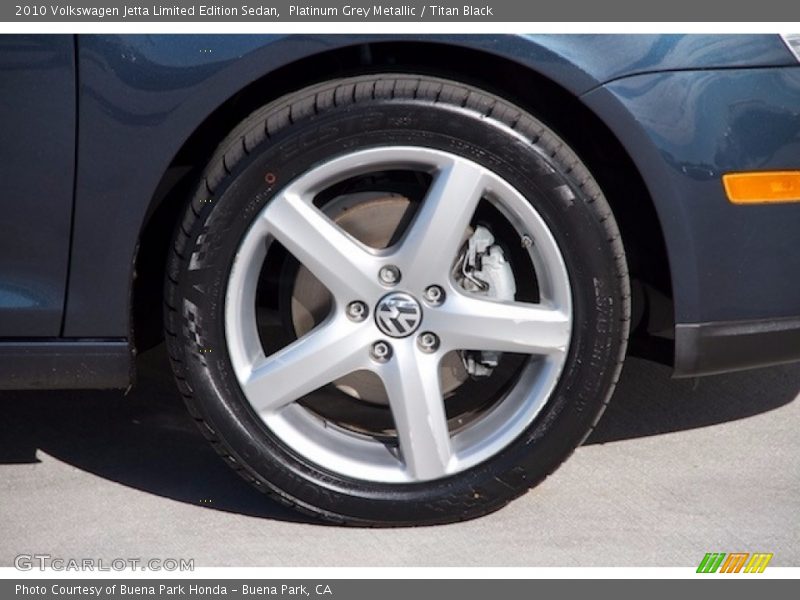 Platinum Grey Metallic / Titan Black 2010 Volkswagen Jetta Limited Edition Sedan