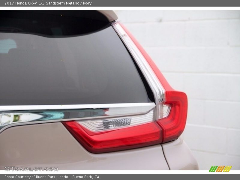 Sandstorm Metallic / Ivory 2017 Honda CR-V EX