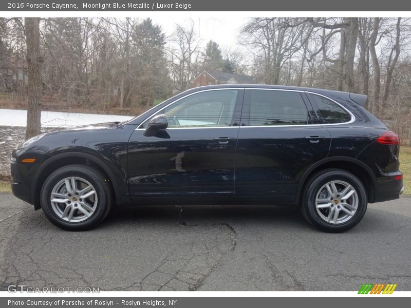 Moonlight Blue Metallic / Luxor Beige 2016 Porsche Cayenne