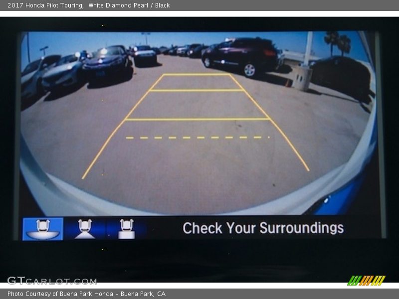 White Diamond Pearl / Black 2017 Honda Pilot Touring