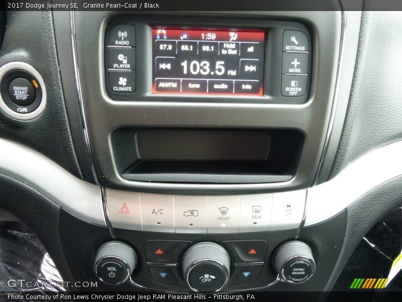 Granite Pearl-Coat / Black 2017 Dodge Journey SE