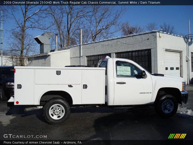 Summit White / Dark Titanium 2009 Chevrolet Silverado 2500HD Work Truck Regular Cab Chassis Commercial