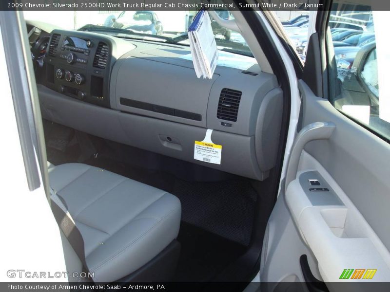 Summit White / Dark Titanium 2009 Chevrolet Silverado 2500HD Work Truck Regular Cab Chassis Commercial