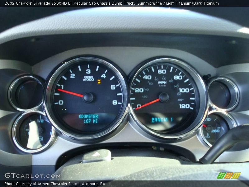 Summit White / Light Titanium/Dark Titanium 2009 Chevrolet Silverado 3500HD LT Regular Cab Chassis Dump Truck