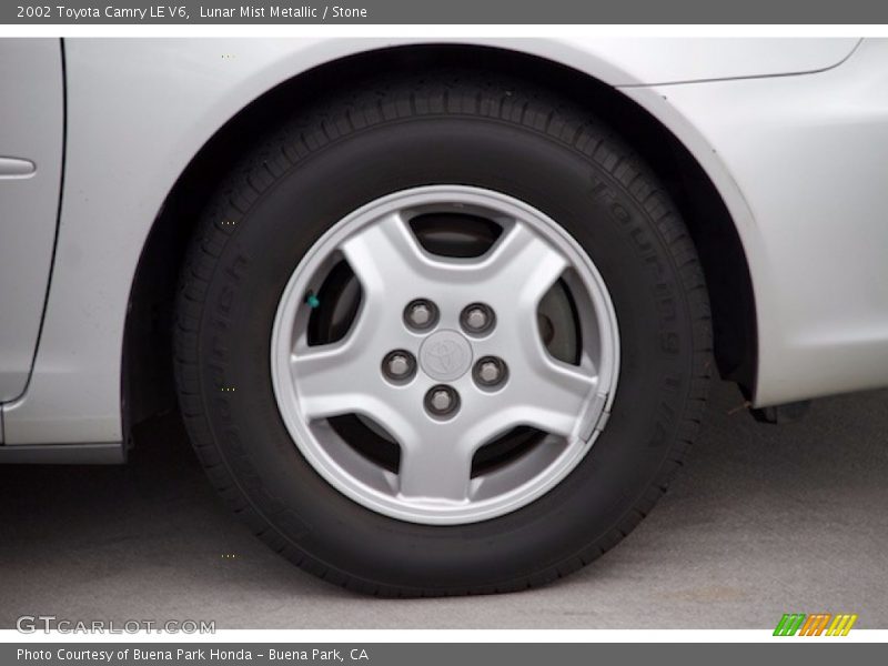 Lunar Mist Metallic / Stone 2002 Toyota Camry LE V6