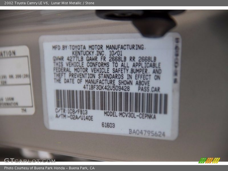 Lunar Mist Metallic / Stone 2002 Toyota Camry LE V6